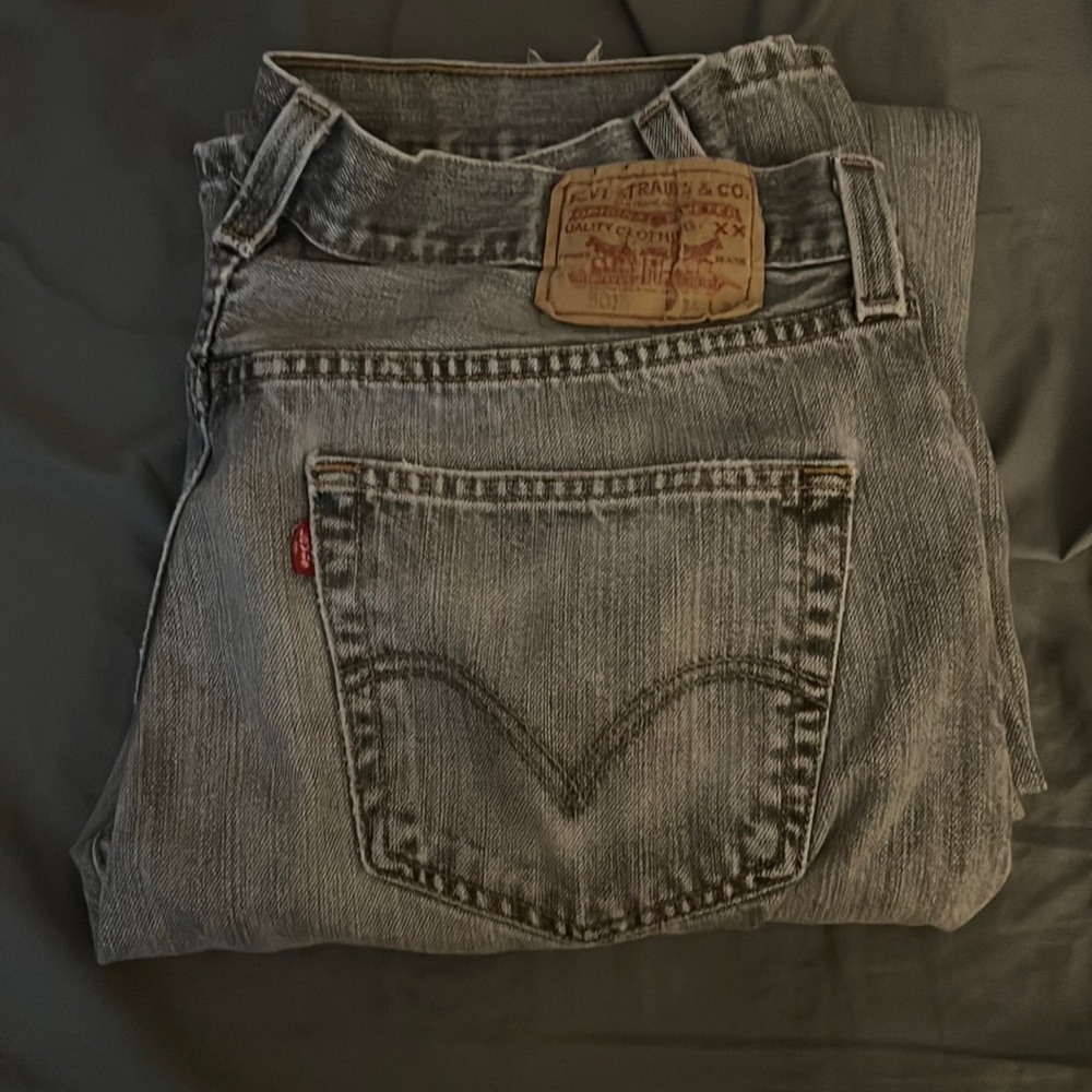 Vintage Baggy Levi’s jeans